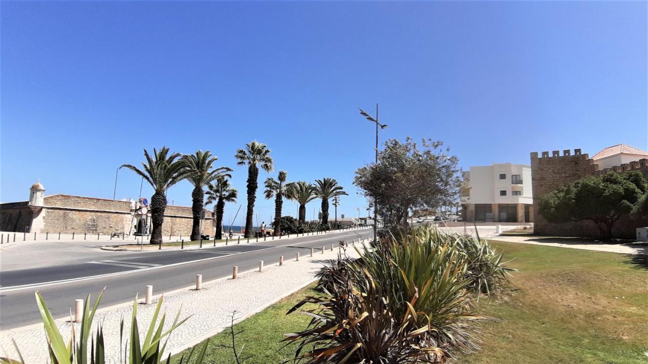 Potato Beach Apartment At Beach Front & Sea View 拉哥斯 外观 照片