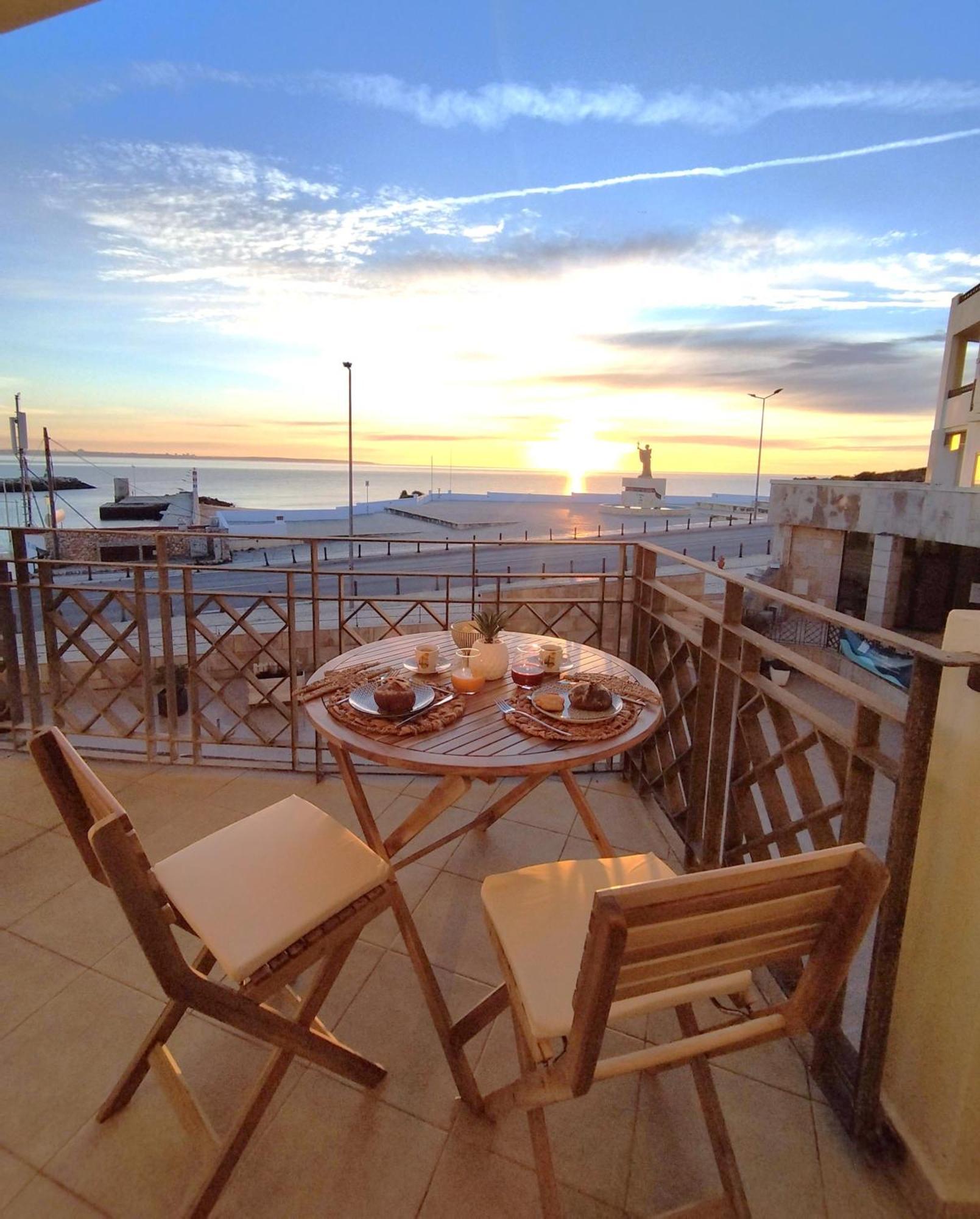 Potato Beach Apartment At Beach Front & Sea View 拉哥斯 外观 照片